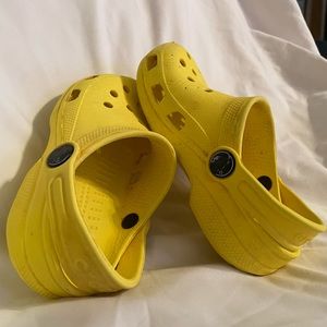 Toddler Crocs size 8/9 Yellow
